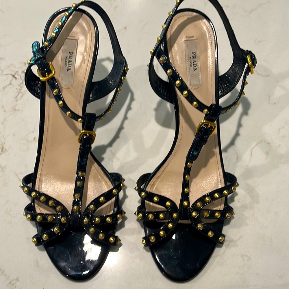 Prada 3.5 inch heels. Gorgeous. Worn 2x. Beautiful/ rich  hardware.